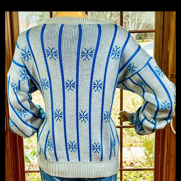 ▪️VTG▪️CHARILE ROMEO▪️1980's Gray & Blue Retro Snowflake & Stripe Sweater - Picture 2 of 7
